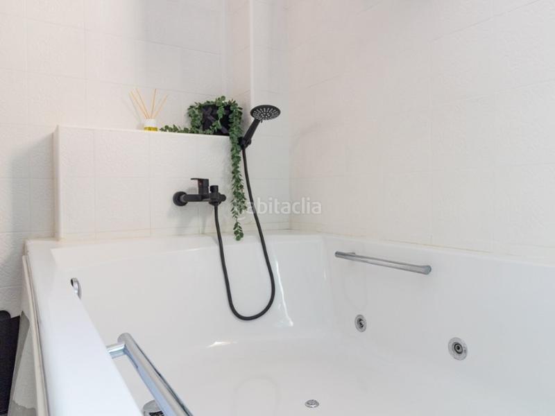 Foto 4ecced5c-7c26-497d-adeb-48bdd2eb53c6. Penthouse in avenida diego ramirez pastor 29 in Parque de las Naciones Torrevieja