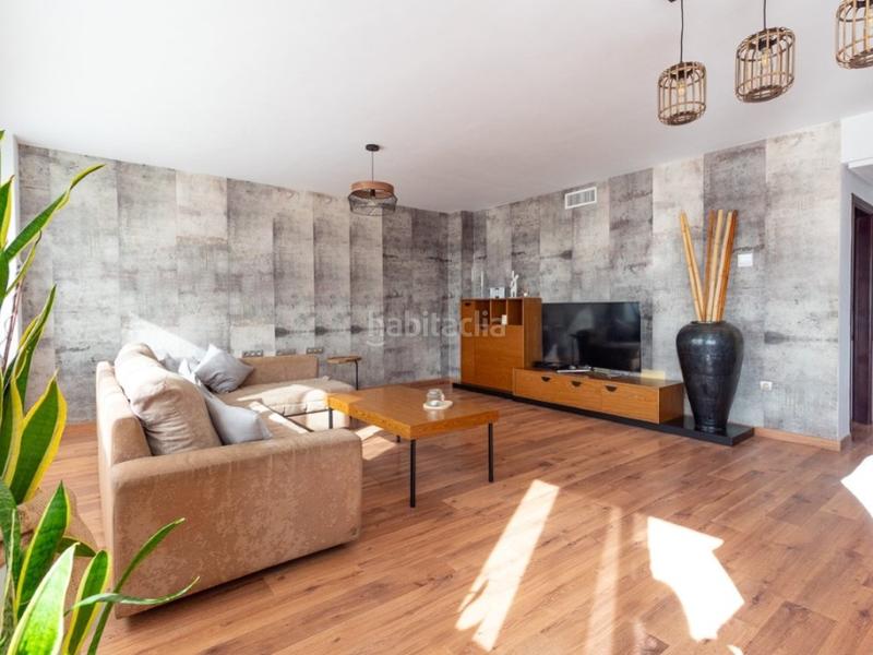 Foto a0af357e-5911-45cb-9e54-b30ea4ea98a0. Penthouse in avenida diego ramirez pastor 29 in Parque de las Naciones Torrevieja