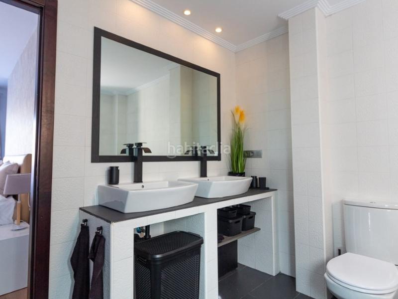 Foto a4fdbd18-5027-40cf-bbe3-9347dfb54b78. Penthouse in avenida diego ramirez pastor 29 in Parque de las Naciones Torrevieja