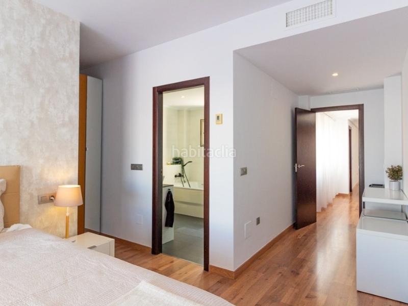 Foto d8d3cf83-6221-4e90-8256-983fe4b89654. Penthouse in avenida diego ramirez pastor 29 in Parque de las Naciones Torrevieja