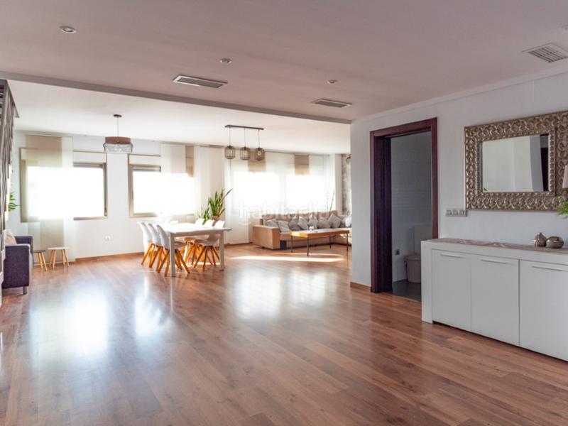 Foto fc9ecf43-6353-4b5f-989d-cf32b73954bd. Penthouse in avenida diego ramirez pastor 29 in Parque de las Naciones Torrevieja