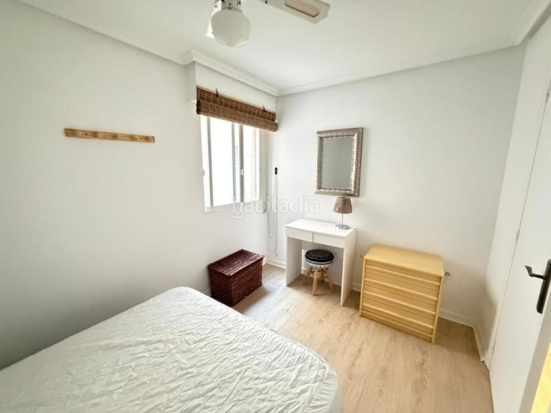 Foto de3c8b95-dc43-4dfb-8af3-c8bac76a231e. Apartament amb aparcament a Zona Playa del Cura Torrevieja