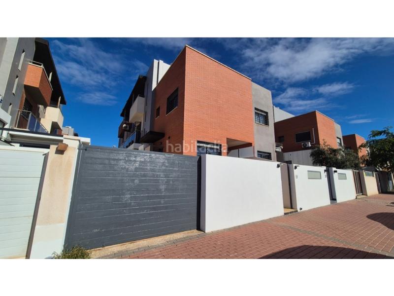 Foto beadc67e-ca17-496c-b40b-d390a23ca32d. Semi detached house in Parque Acuático - Sector 25 Torrevieja