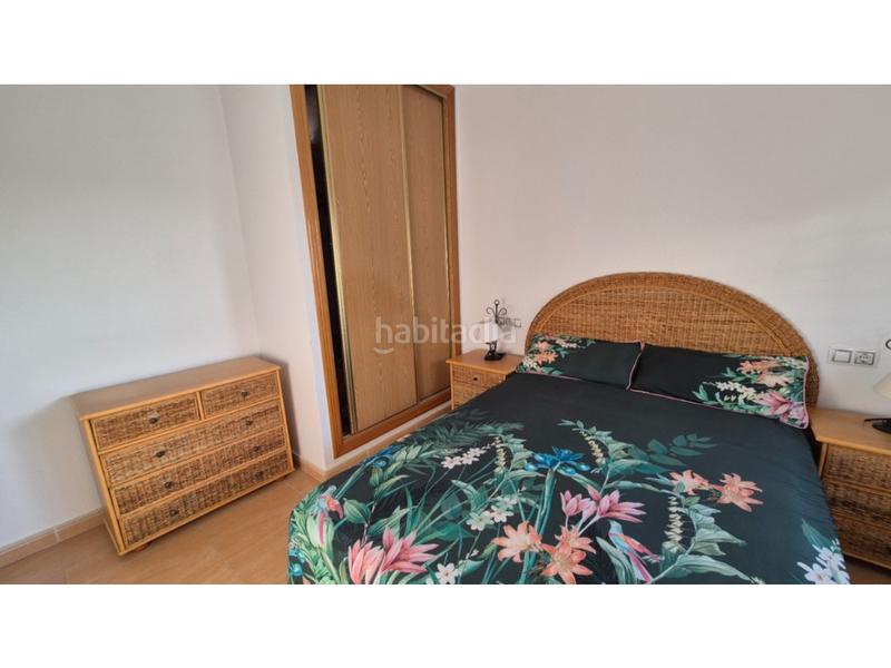 Foto c305bbe0-d69c-41db-abb6-990c766af35e. Semi detached house in Parque Acuático - Sector 25 Torrevieja