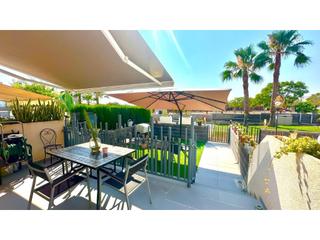 Semi detached house  Calle maite pagazaurtundua ruiz. Espaciosa casa adosada en aguas nuevas con solárium privado