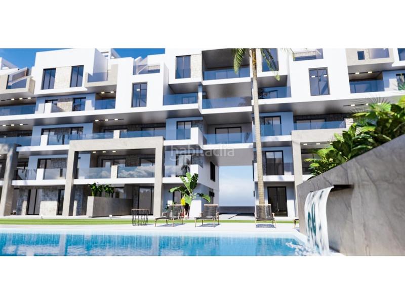 Foto 4aefd9f5-bfe3-47ef-ac0f-f533169c4efe. Apartament amb piscina a El Raso Guardamar del Segura