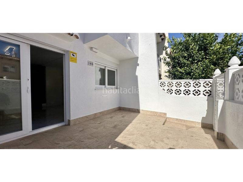 Foto 0148950c-02ac-4e30-befc-d50d33a3188e. Casa adossada a Los Balcones-Los Altos Torrevieja