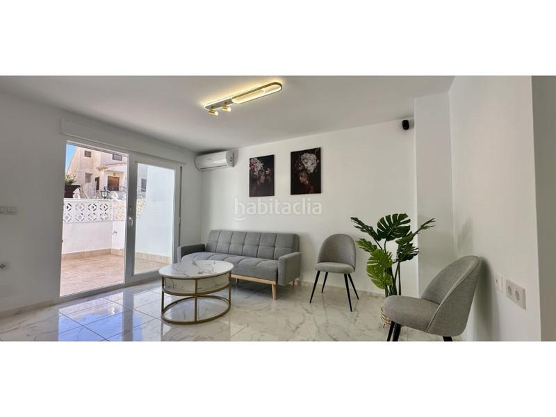 Foto 20d1908e-ff90-45a4-af2f-71d032ffea3b. Casa adossada a Los Balcones-Los Altos Torrevieja