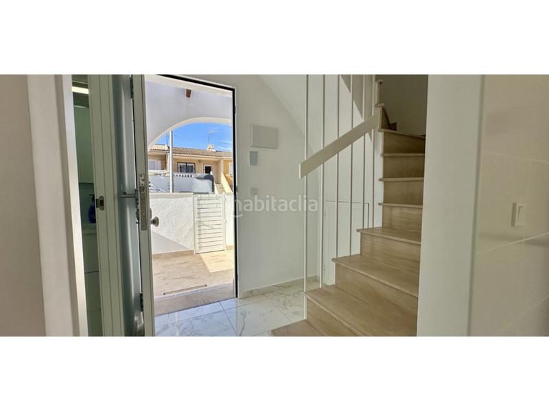 Foto 871c753b-d175-443c-859a-f60b6e5b4c17. Casa adossada a Los Balcones-Los Altos Torrevieja