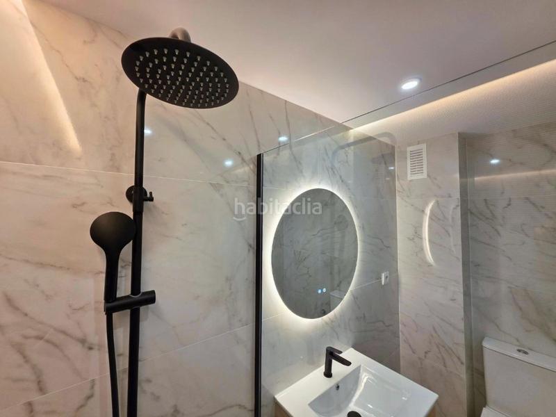 Foto 96854e1c-0d1b-4890-a07f-98ba98ae39e7. Maison jumelée avec piscine dans Aguas Nuevas Torrevieja