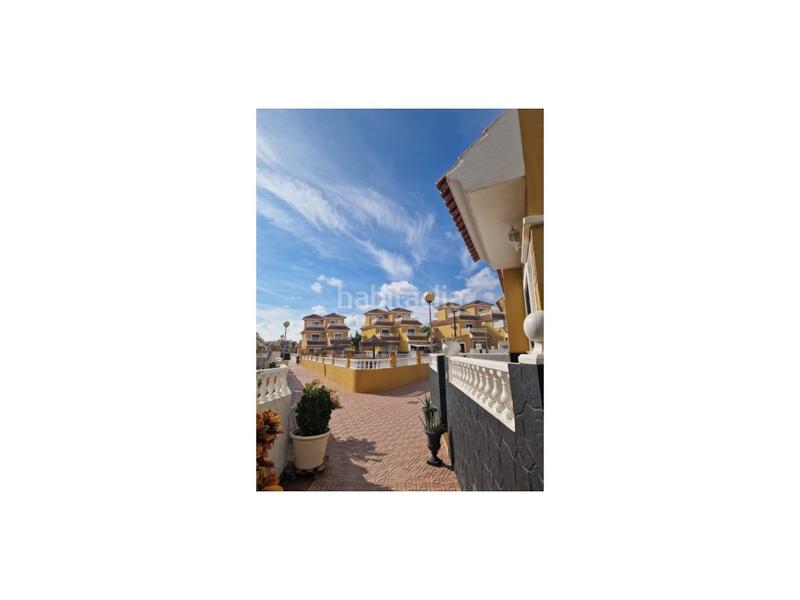 Foto 055786ca-afd8-4a31-a359-76a06ffcbba2. Casa adossada a La Florida Orihuela