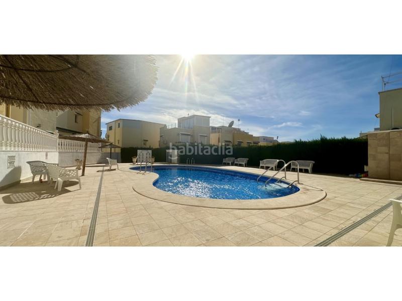 Foto 30ea1e66-262b-40ca-aaba-387486d47e25. Casa adossada a La Florida Orihuela