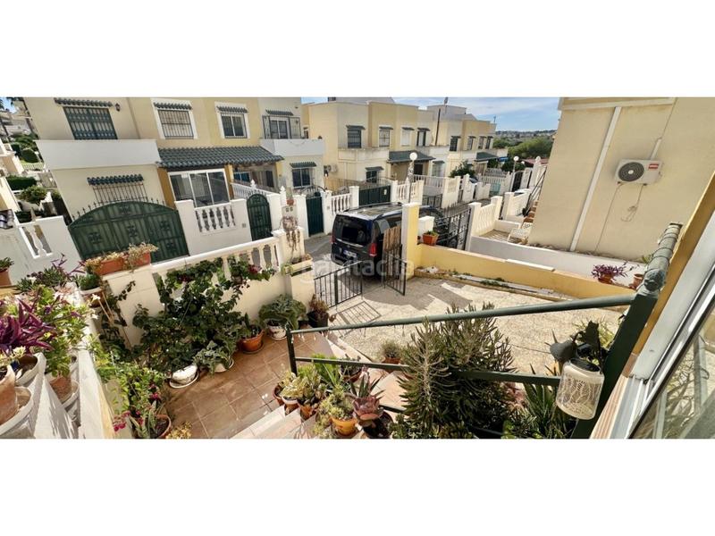 Foto 4d3dd232-be7a-48bf-8460-46036f39834b. Casa adossada a La Florida Orihuela