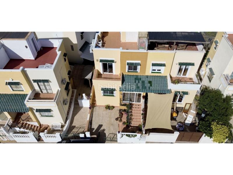 Foto b1e096a2-80ae-4d82-926c-15153f429e28. Casa adossada a La Florida Orihuela