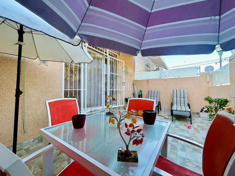 Foto af997d2c-e24c-4cbd-bbfd-68907482d74c. Maison jumelée dans Zona Carrefour - Urbanizaciones Torrevieja