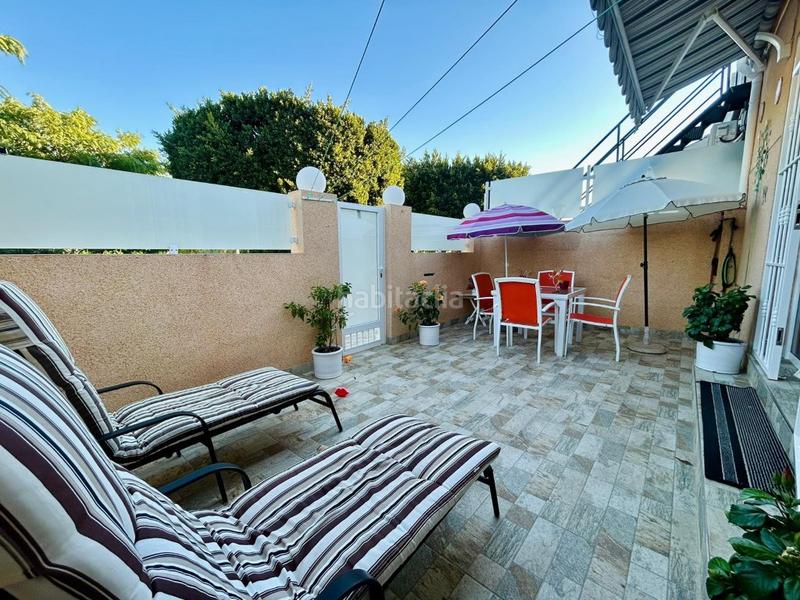 Foto ce551343-46cd-4540-9579-bc7e50fa4347. Maison jumelée dans Zona Carrefour - Urbanizaciones Torrevieja