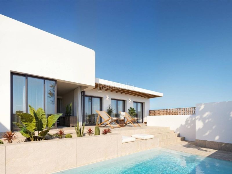 Foto 81164f67-0605-4c69-8dfd-9d3139279d32. Casa amb piscina a Dolores