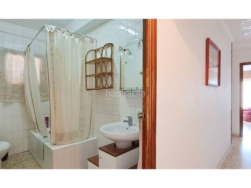 Foto cd77e684-9f99-40d1-8ce4-c94ae8615d2f. Àtic a Playa de los Náufragos Torrevieja