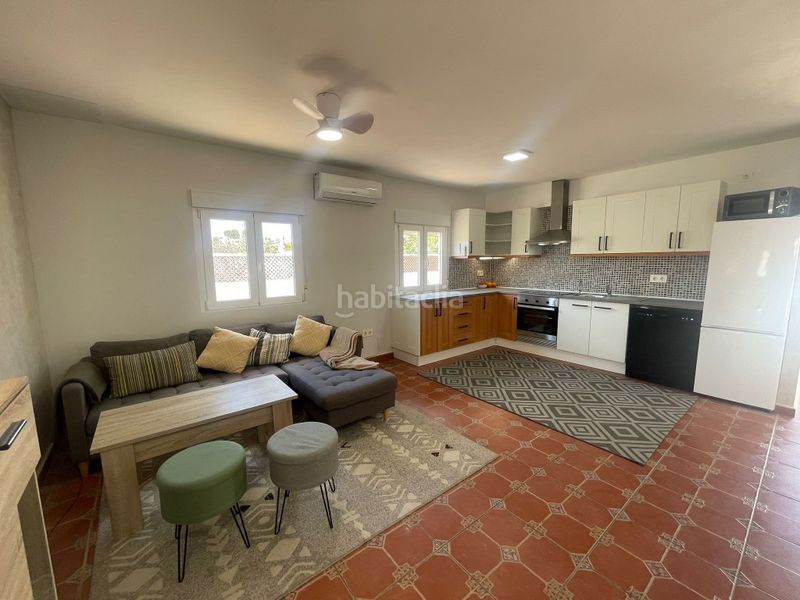 Foto 80c5e366-38e9-48bd-a505-441c414254f7. Casa amb piscina a Rojales