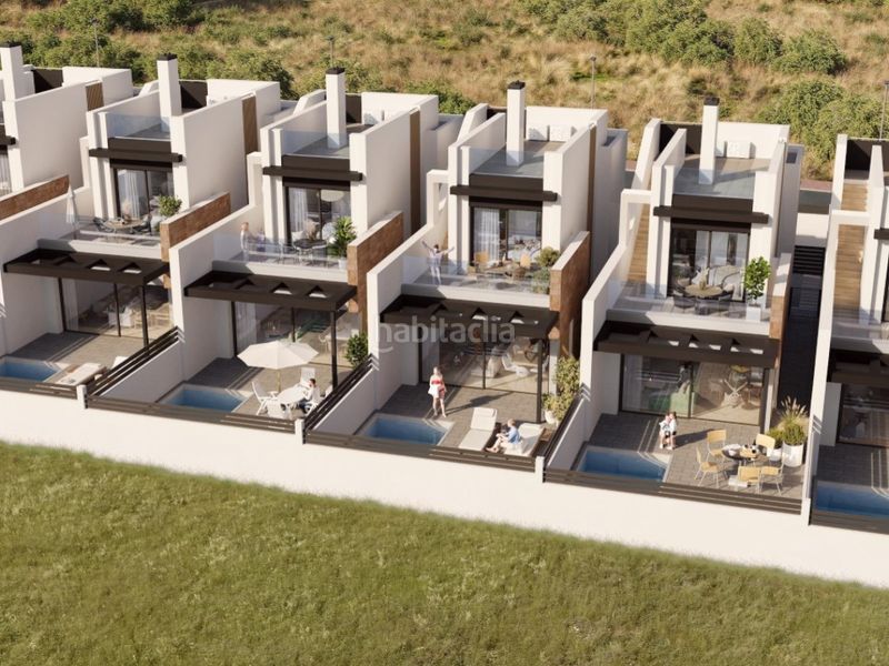Foto 42402a60-d990-45d2-a388-c1cc73d29c3d. Casa amb piscina a Aguas Nuevas Torrevieja