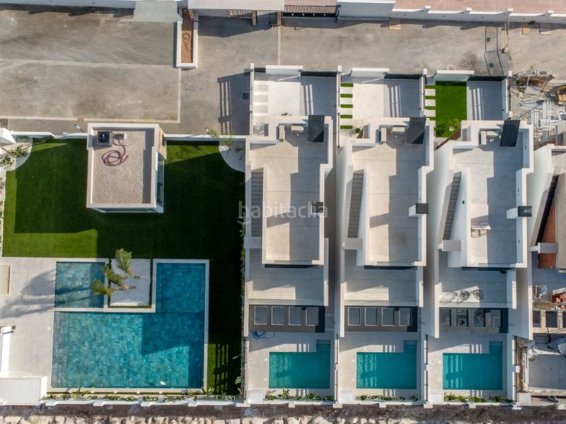 Foto 46d56ff4-af63-41c8-b0e3-f24ec52943e9. Casa amb piscina a Aguas Nuevas Torrevieja