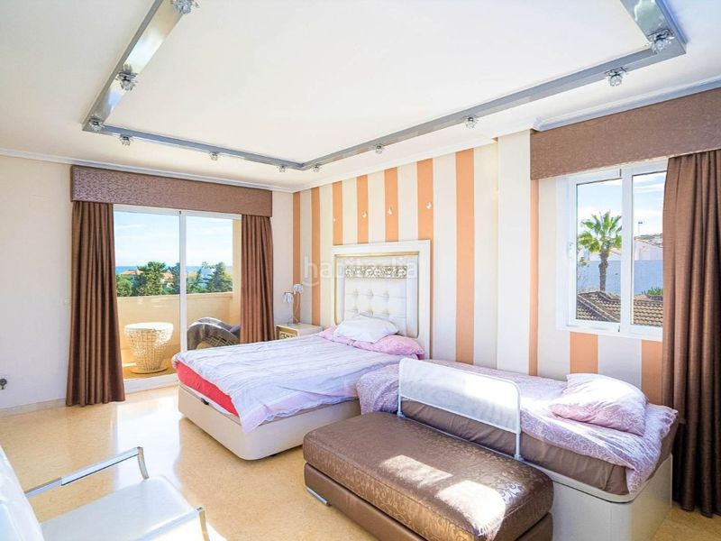 Foto fa529ce9-f8ff-4391-b24d-f25f3d492562. Casa amb piscina a Cañada del Molino Torrevieja