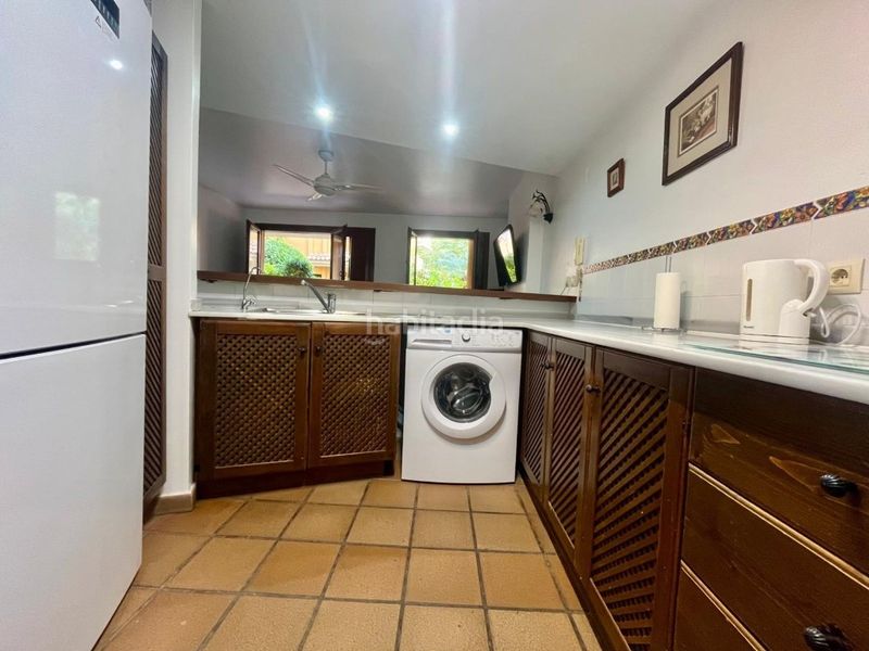 Foto 5144c647-6480-4a3a-b39c-ae2d653a86e5. Apartament amb piscina a Punta Prima Torrevieja