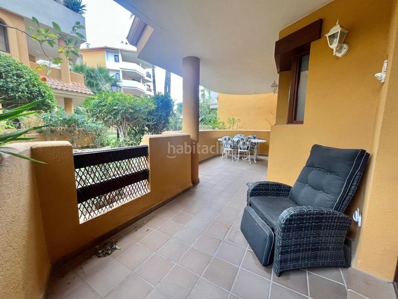 Foto f094f505-67a7-45b6-9774-1bd3b8958735. Apartament amb piscina a Punta Prima Torrevieja