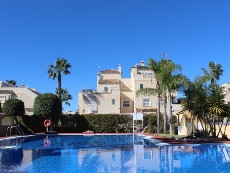 Foto 7fb6668f-8943-4a25-8204-7ba3b26d64f9. Casa a Los Almendros Orihuela