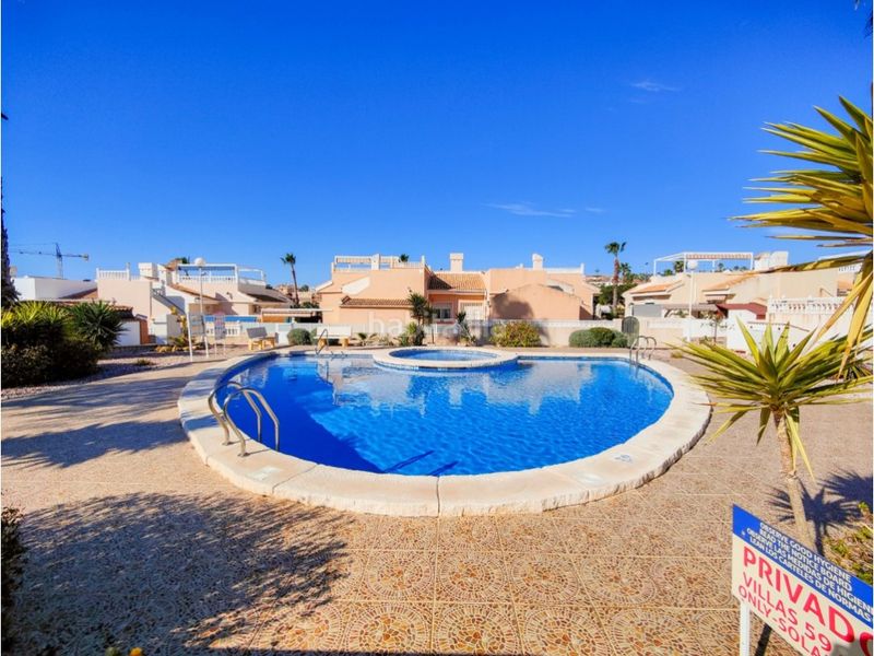 Foto 522f225f-934f-4c8b-9eb6-83c873f789ba. Casa amb aparcament a Rojales