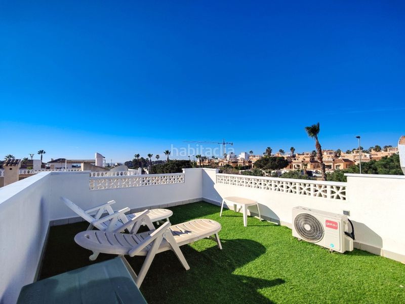 Foto 6e7860ff-dff3-441e-a15a-eabdc82680d6. Casa amb aparcament a Rojales