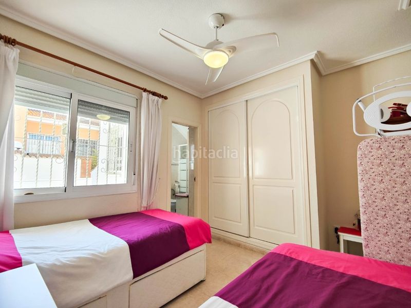 Foto b8d42468-a34c-42bc-b865-c60a54cdc429. Casa amb aparcament a Rojales