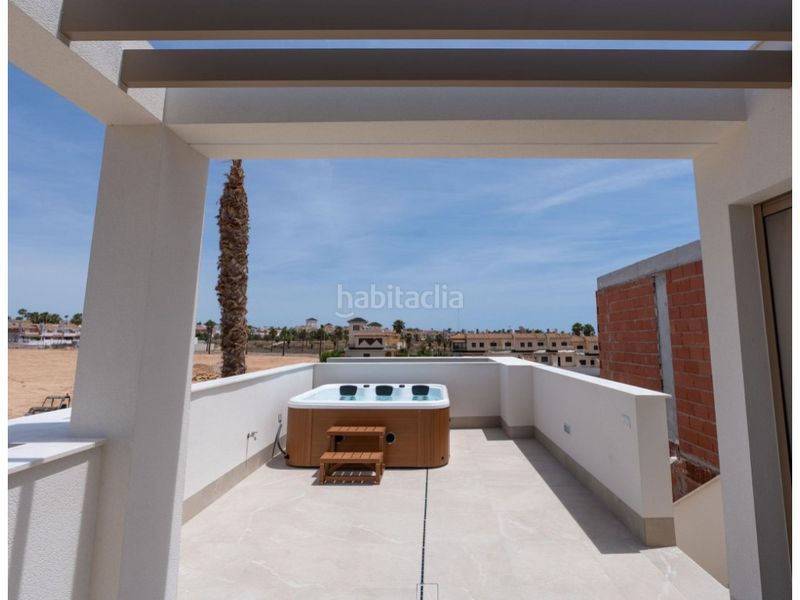 Foto 9d0ac41e-a84e-474b-8db5-e79364320ce1. Casa amb piscina a Las Lomas de Rame-Bahía Bella Alcázares (Los)