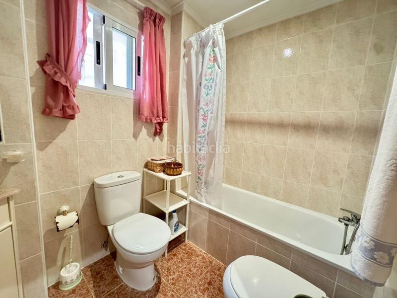 Foto 92abda7b-02ae-4cb7-aeff-52dd8da71e72. Casa amb piscina a Los Balcones-Los Altos Torrevieja