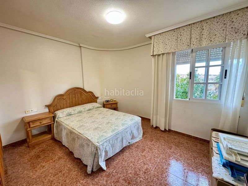 Foto b6e372b5-eb01-4775-94f6-5d2a5b846c51. Casa amb piscina a Los Balcones-Los Altos Torrevieja