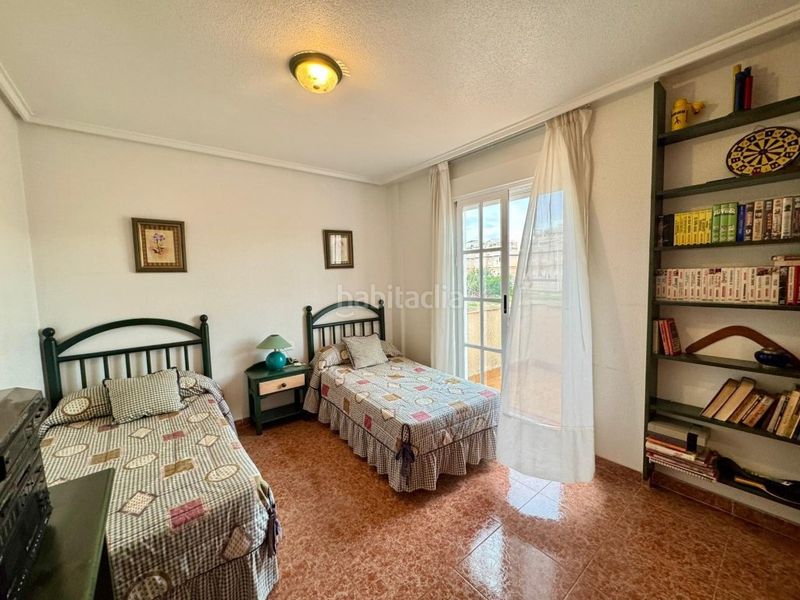 Foto f5d5f319-87a0-486f-9628-c12c68295669. Casa amb piscina a Los Balcones-Los Altos Torrevieja