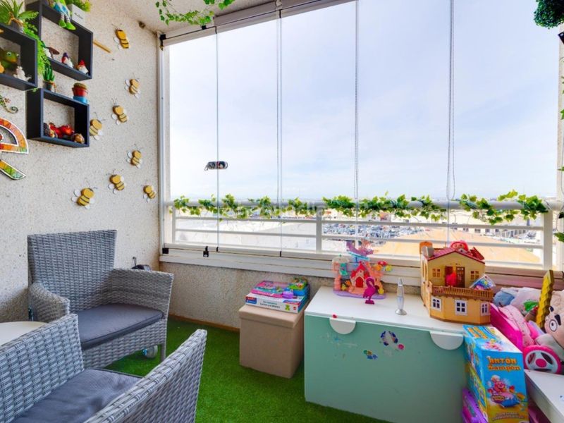 Foto 459bc10d-16de-464b-a72c-177940d779d3. Apartament amb piscina a Parque Acuático - Sector 25 Torrevieja