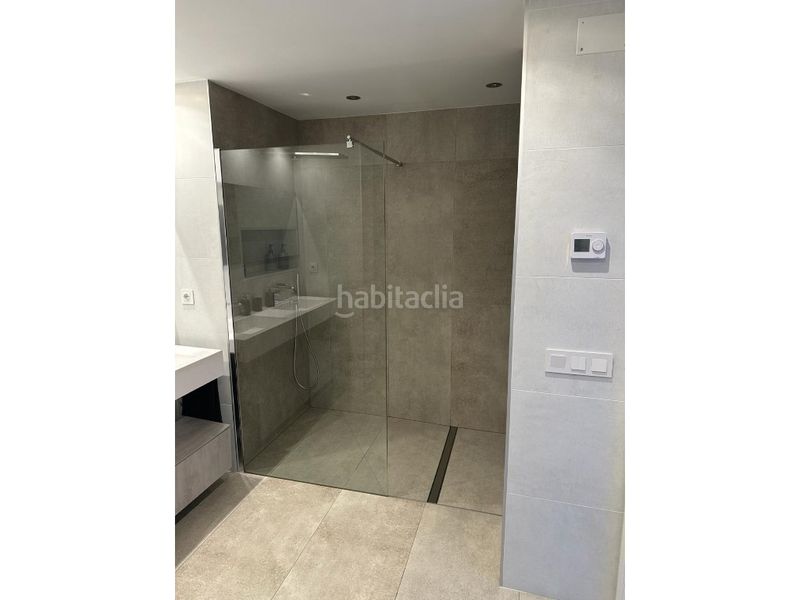 Foto c72503c3-2b5a-48b3-bf02-ef29fcf9a161. Àtic amb piscina a El Acequión Torrevieja