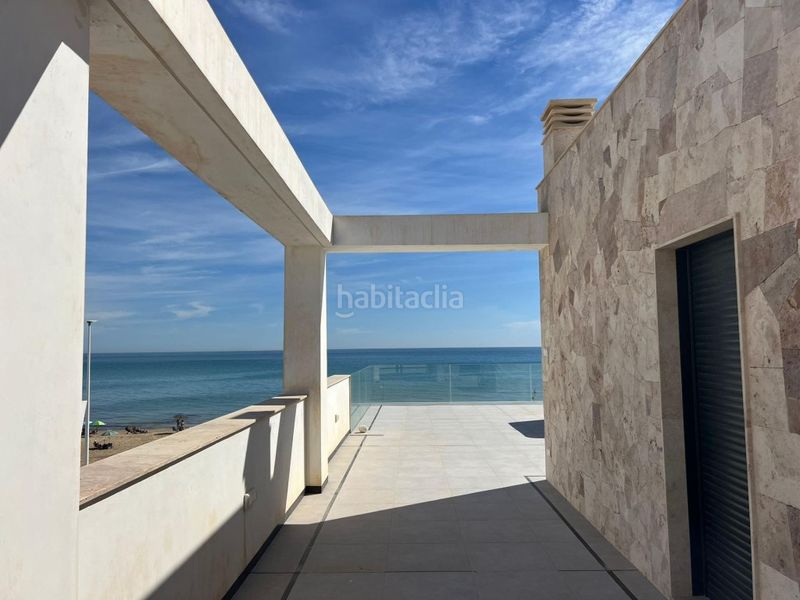 Foto b05f0292-3b55-4186-8381-18f9a28f1ee5. Casa a Los Europeos Torrevieja