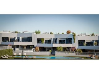 Casa a San Miguel de Salinas. Bungalows modernos de obra nueva en san miguel de salinas con 3