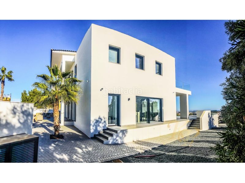 Foto 0f69f751-434f-4598-a4c4-0df7a225b147. Casa amb calefacció aparcament piscina a Rojales