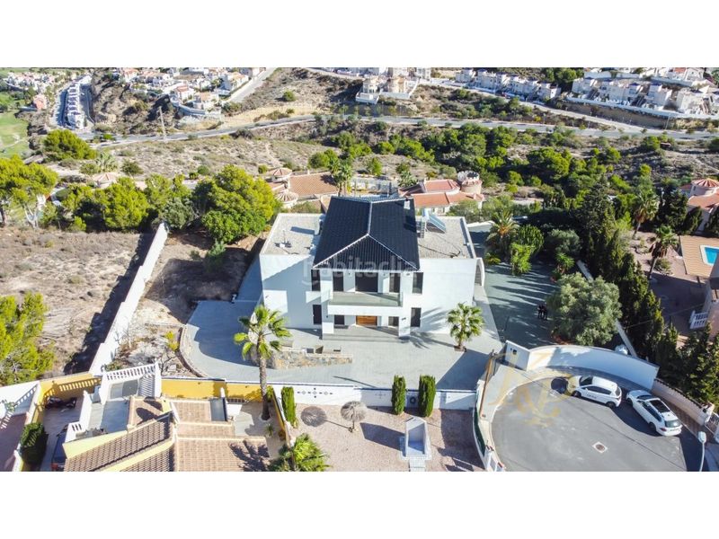 Foto 8fbf2c64-6ec3-4ac9-bddc-d2adc56f0db9. Casa amb calefacció aparcament piscina a Rojales