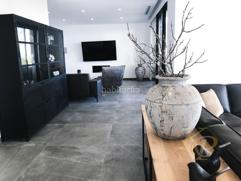 Foto d510a3f7-108f-427f-8e92-f07ec3d99642. Casa amb calefacció aparcament piscina a Rojales