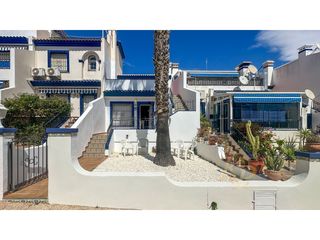 Casa  Calle canal de la mancha. Precioso bungalow adosado en orihuela costa