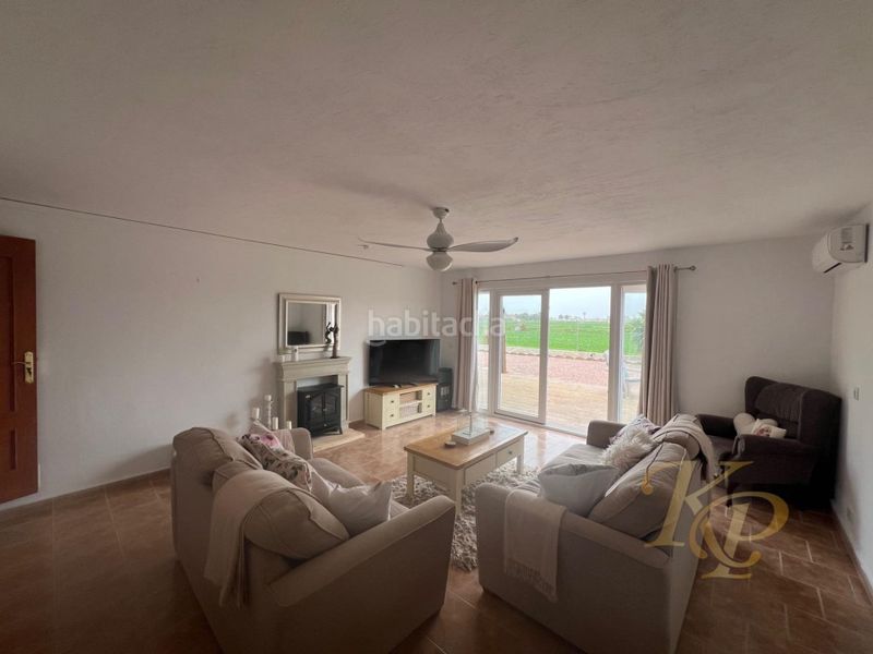 Foto 8bd0526d-2a13-4a14-8818-36022472d802. Casa amb piscina a Dolores
