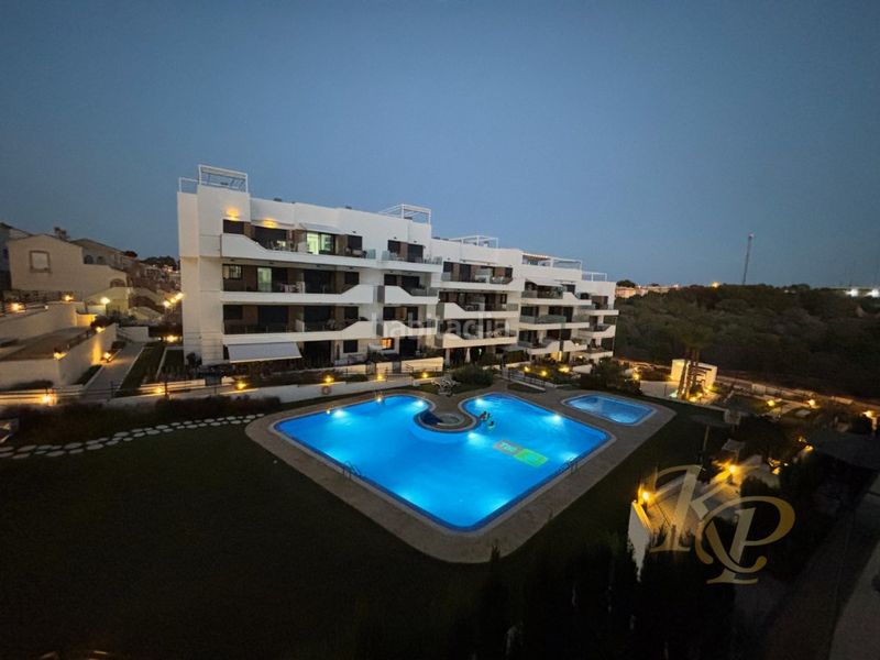 Foto c9ca5037-1f3e-46aa-973b-3c159c1f6984. Apartament amb aparcament a Villamartín-Las Filipinas Orihuela