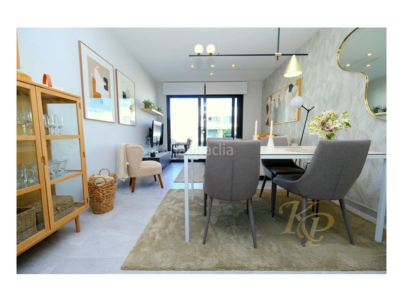 Foto f73c1d4c-18cb-4ff6-b69d-ede0af0c12b8. Apartament amb aparcament a Villamartín-Las Filipinas Orihuela