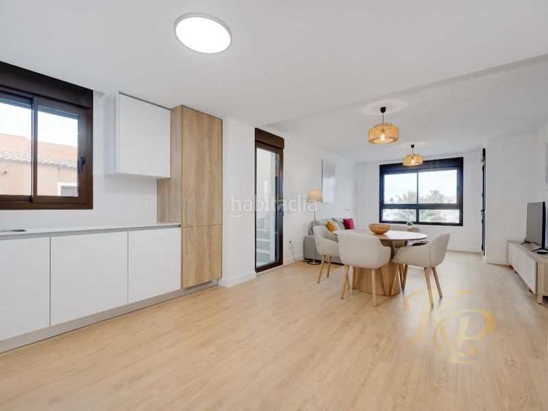 Foto 369ec6a2-8ed8-484f-ba07-3b8e62cedc29. Apartamento oportunidad única! ático con parking, trastero y piscina en Orihuela