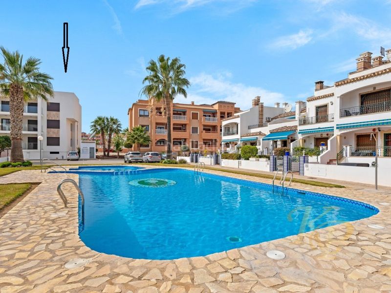 Foto 46b753b7-93d4-47ed-a3a0-d7fd91767dac. Apartamento oportunidad única! ático con parking, trastero y piscina en Orihuela