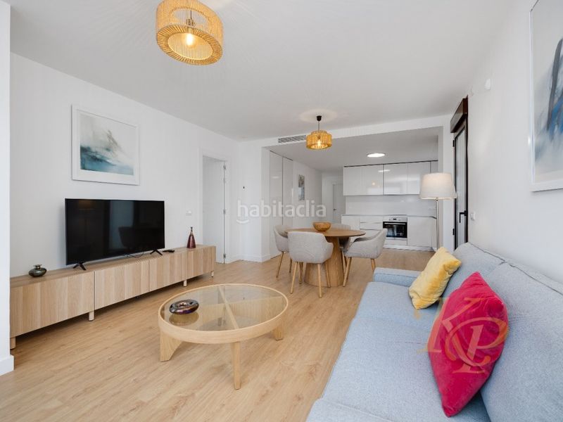 Foto 6ada04ec-1f02-4500-b21d-ff0ccacab419. Apartamento oportunidad única! ático con parking, trastero y piscina en Orihuela